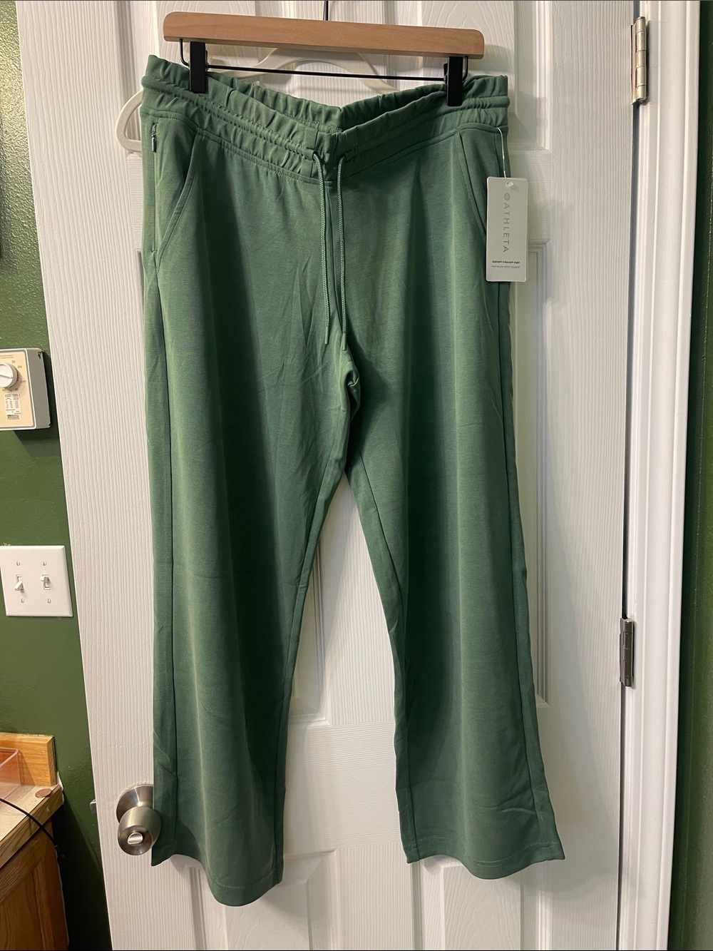 Athleta TALL Seasoft Straight Pant